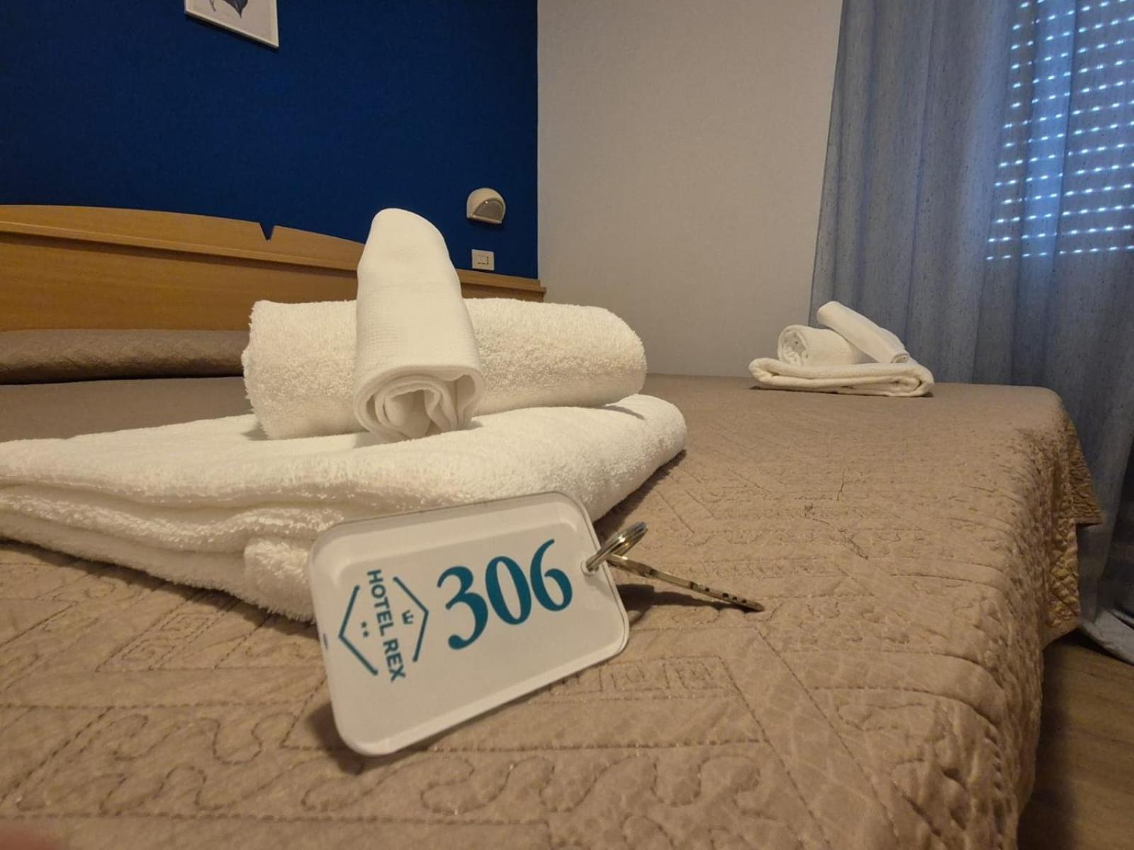 Hotel Rex Misano Adriatico Eksteriør billede